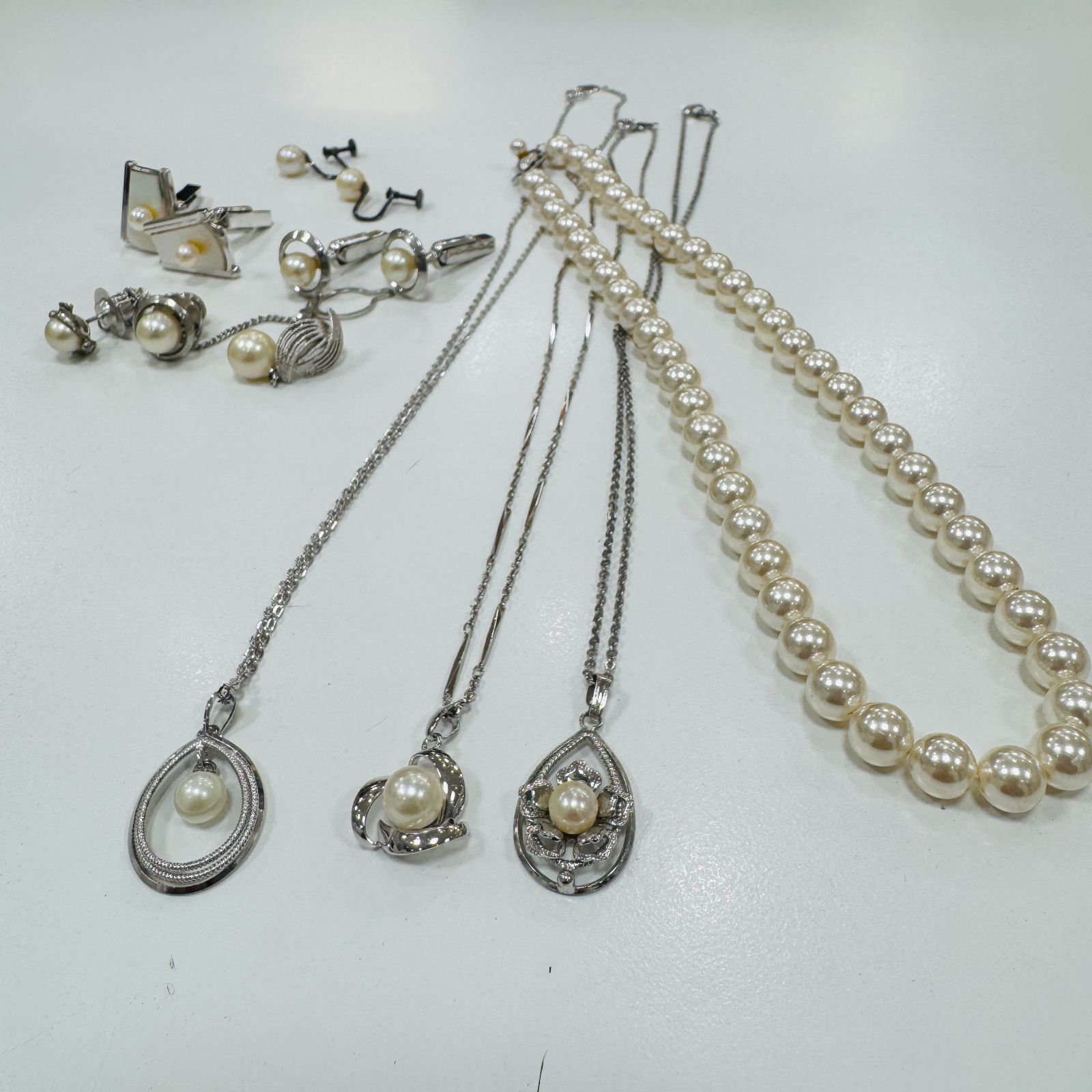 イミテーション　アクセサリー　ピアス　トップ　カフス　リング　おまとめ イミテーション アクセサリー ピアス トップ カフス リング おまとめ