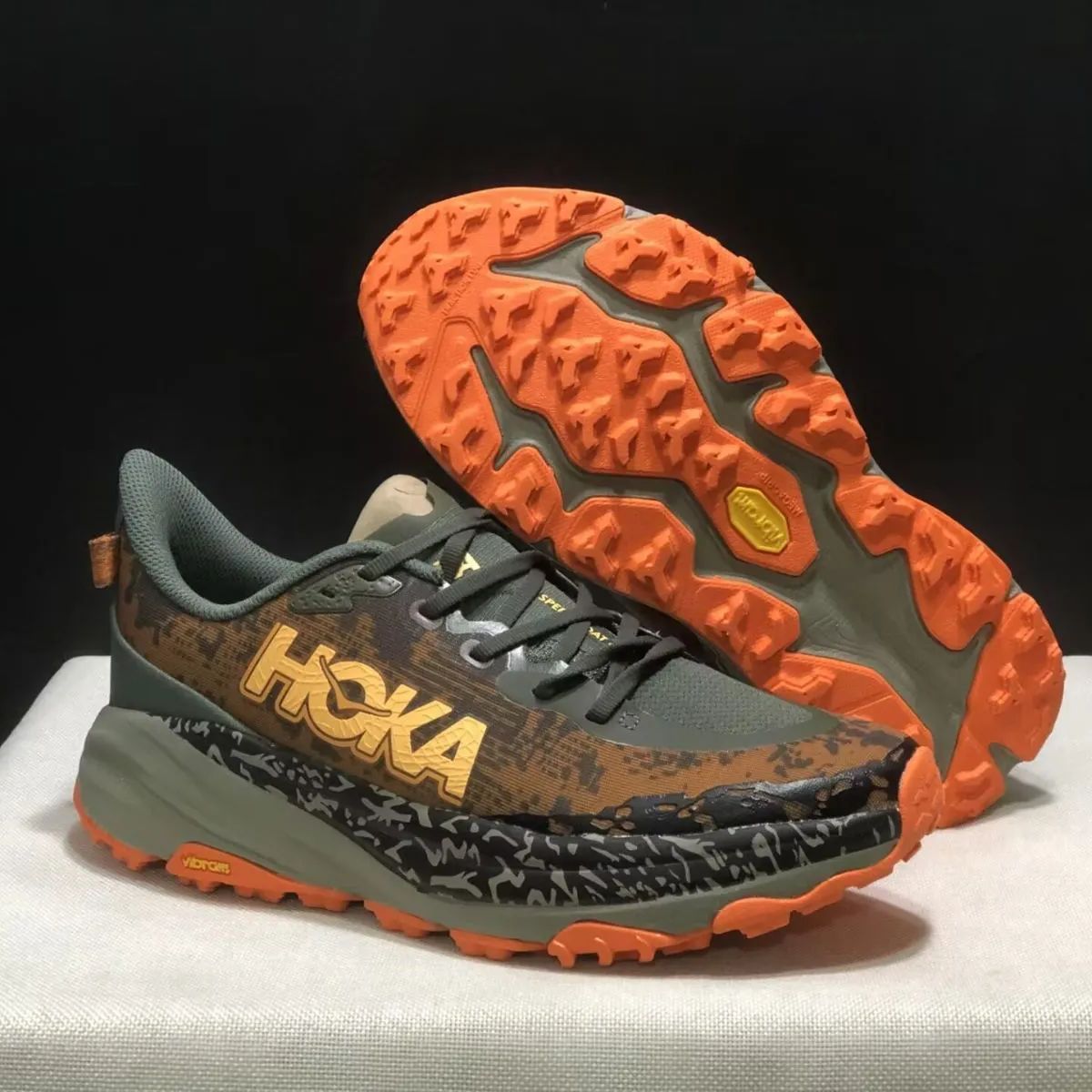 HOKA ONE ONE SPEEDGOAT 6 極厚ミッドソールのクッション性と軽量設計 