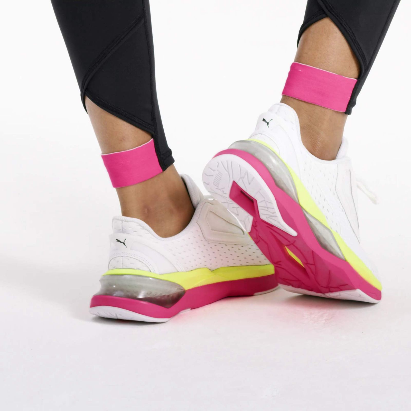 ホワイト|ピンク アラート