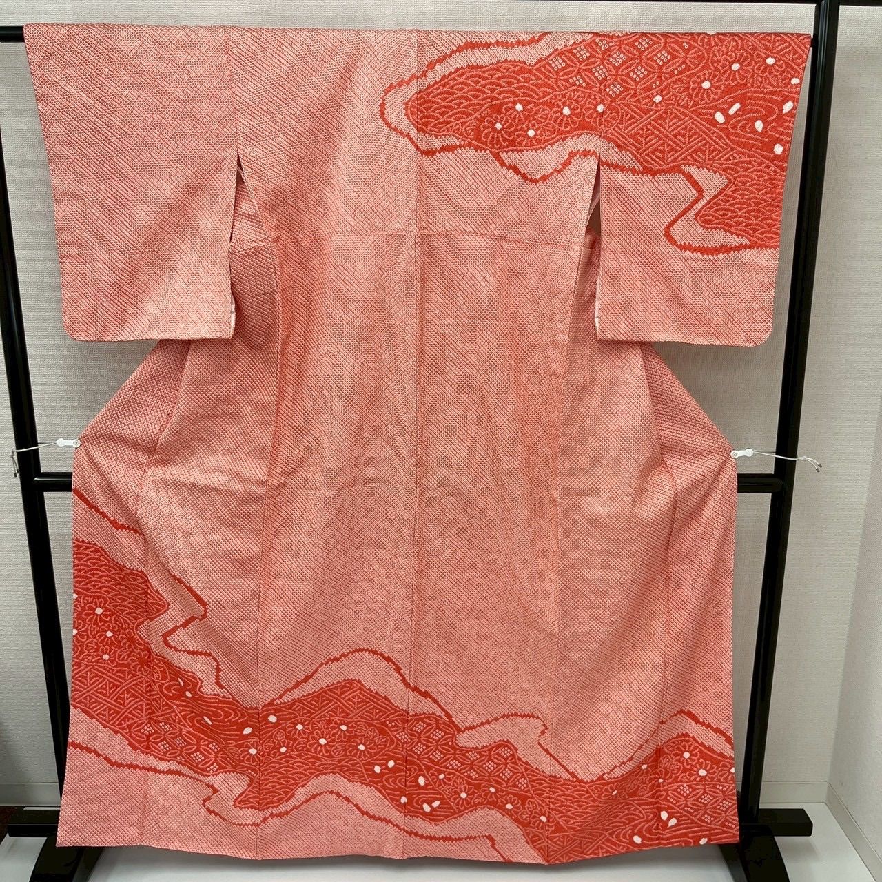 紋意匠地 総絞り （正絹）未使用 KK796Kumi 紋意匠地 総絞り （正絹）未使用 KK796Kumi 2025年最新】Yahoo