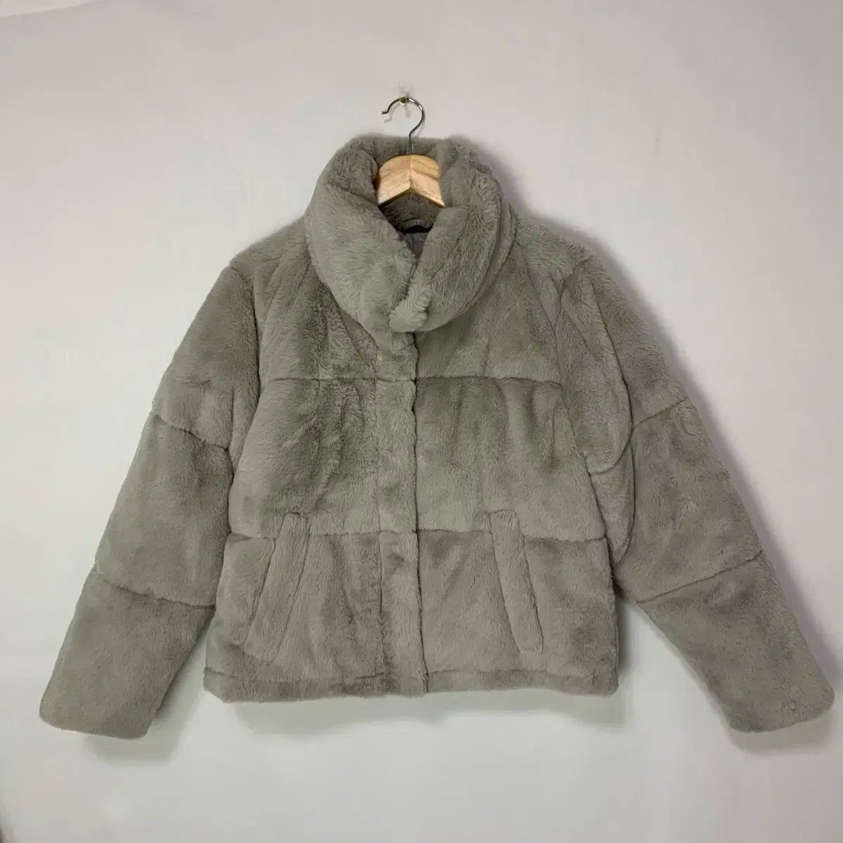 アバクロンビー レディース グレー ショート ファージャケット ヴィンテージ M