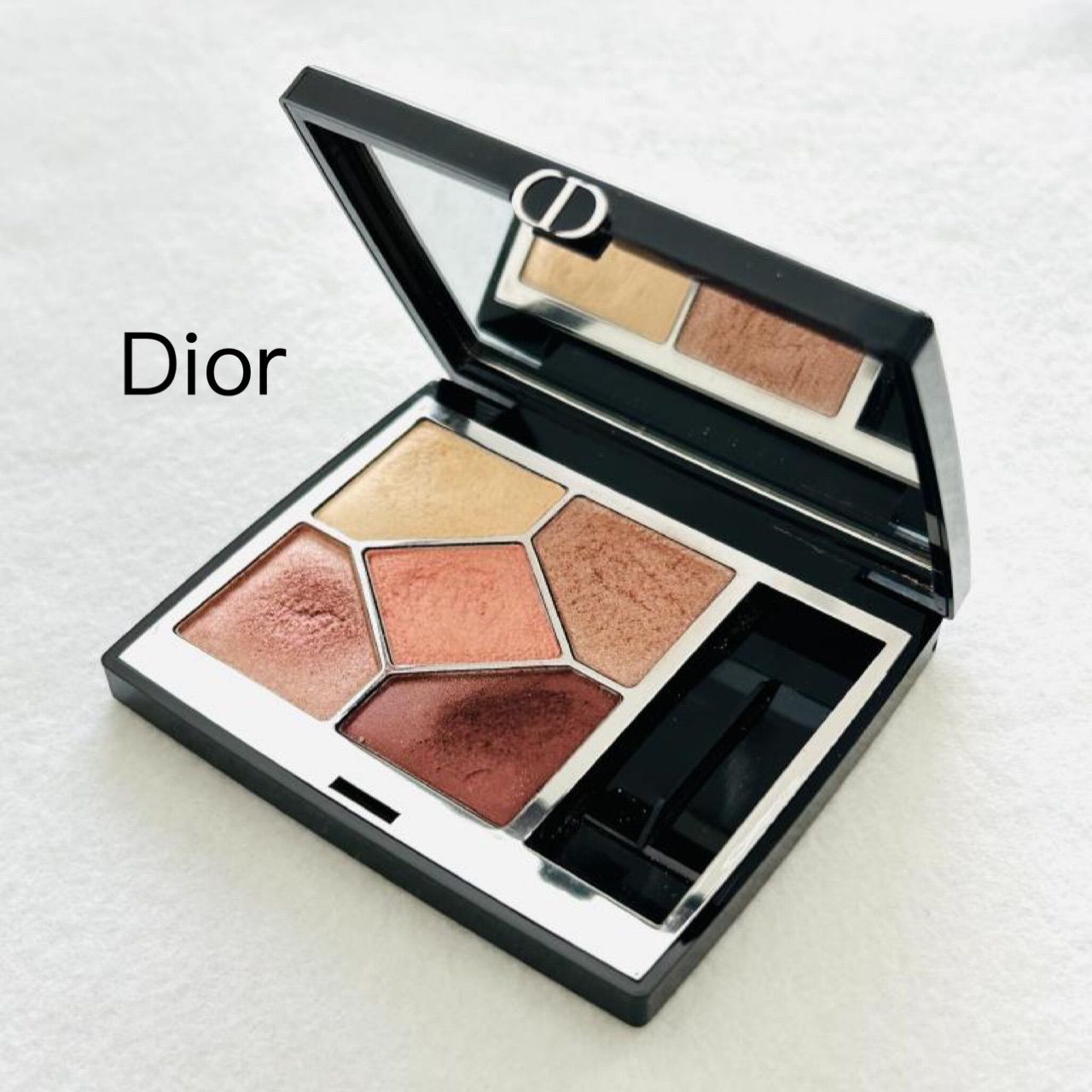 【新品未使用】DIOR ディオールショウ サンククルール 743 ＊おまけ付き＊ ディオールショウ サンク クルール｜Diorの使い方を徹底解説