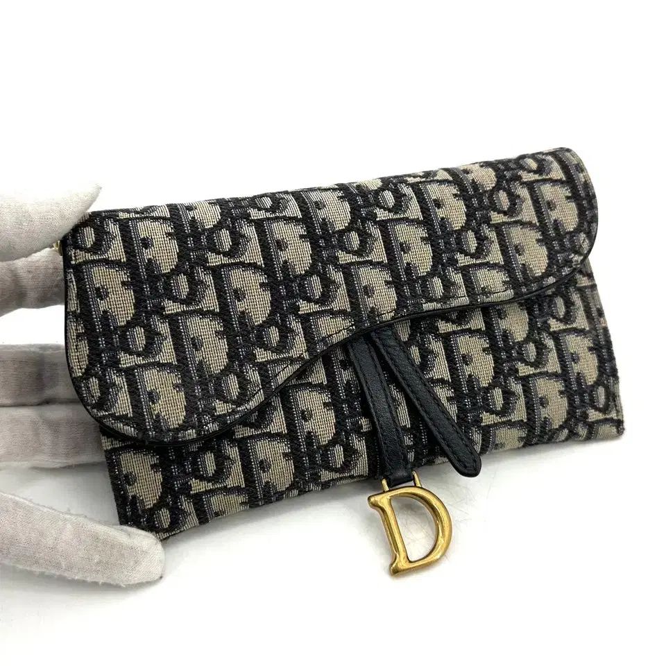 DIOR ディオール クロスバッグ 正規品 DIOR | クロスボディ & ショルダーバッグ - ウィメンズ