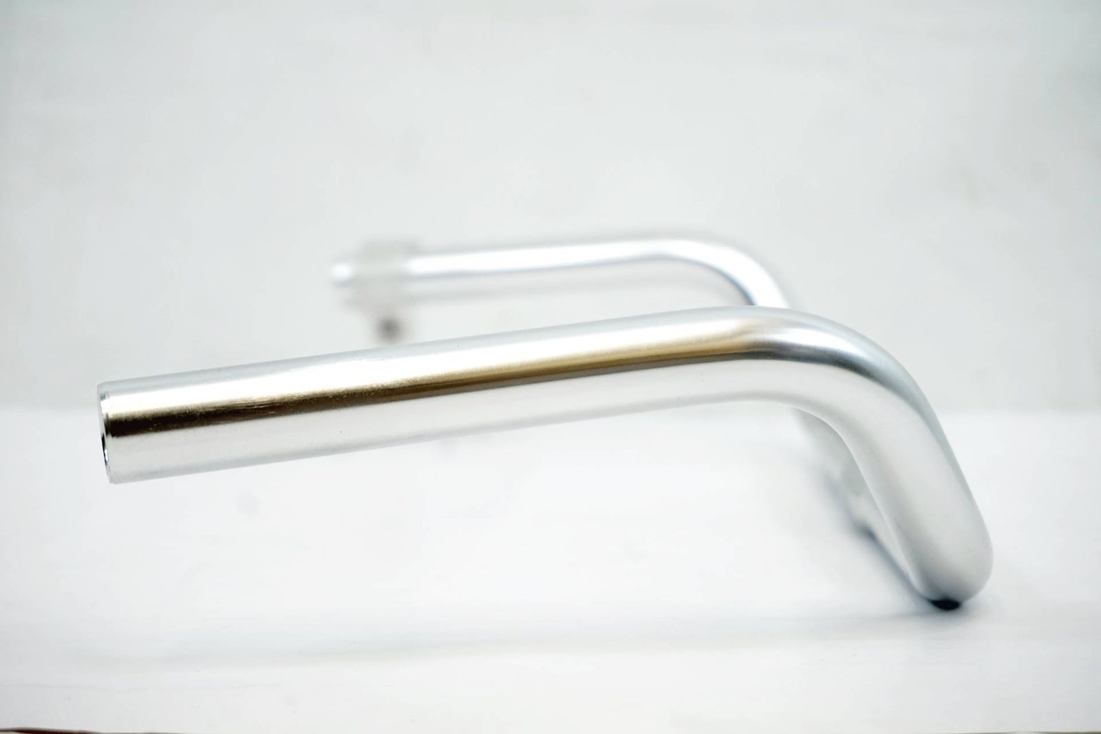 B602AA プロムナードバー NITTO | φ25.4 0 NITTO(日東) - B602 日東 