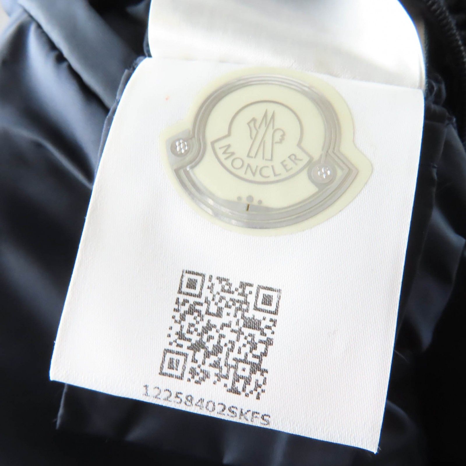 MONCLER モンクレール