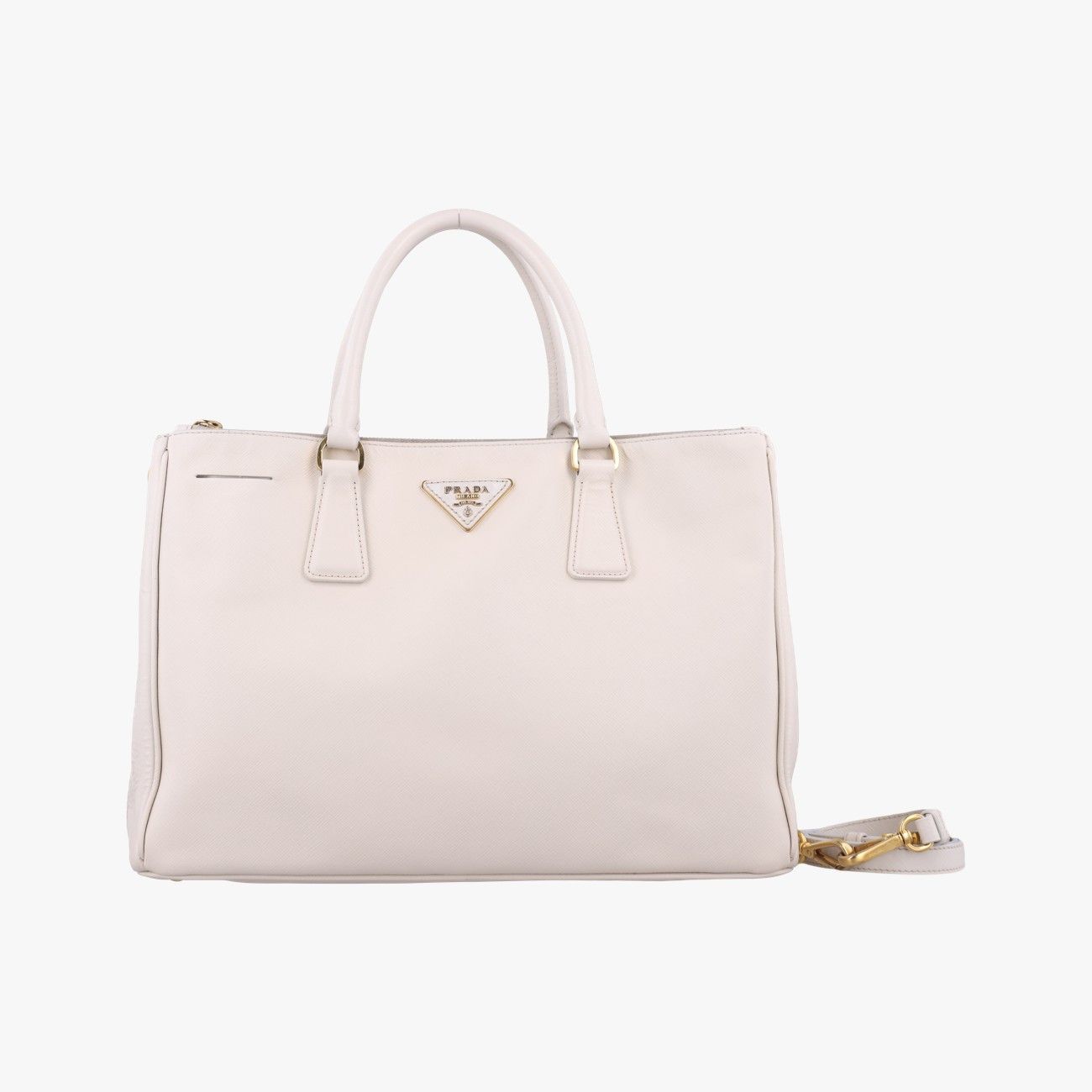 プラダ　PRADA サファイアーノ　白 White Prada Re-Edition 2005 Saffiano leather bag | PRADA