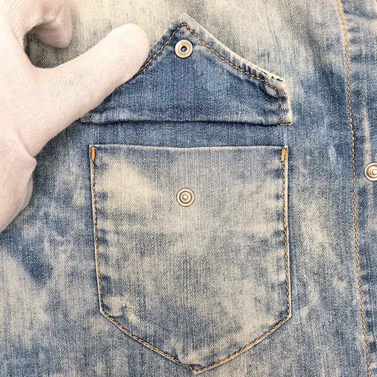 DSQUARED2 ブリーチ加工 デニムシャツ 46サイズ DSQUARED2 ブリーチ加工 デニムシャツ 46サイズ - メルカリ
