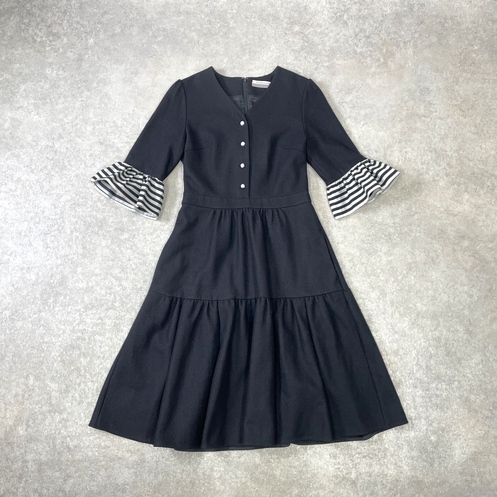 新品 ボーダーズアットバルコニー ティアード ワンピース