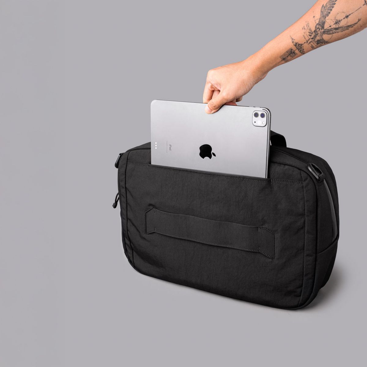 今すぐ検索！ アルパカ ブラボー ショルダーバッグ ブリーフケース ビジネスバッグ メンズ ブランド 斜めがけバッグ A4 15L 2WAY ALPAKA BRAVO bravo-brief