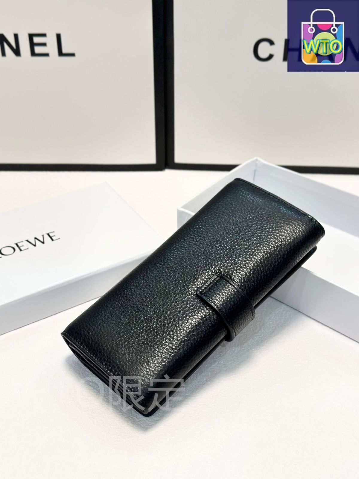 今日特価】Loewe ロエベ ロングウォレットシリーズ 牛皮を採用し