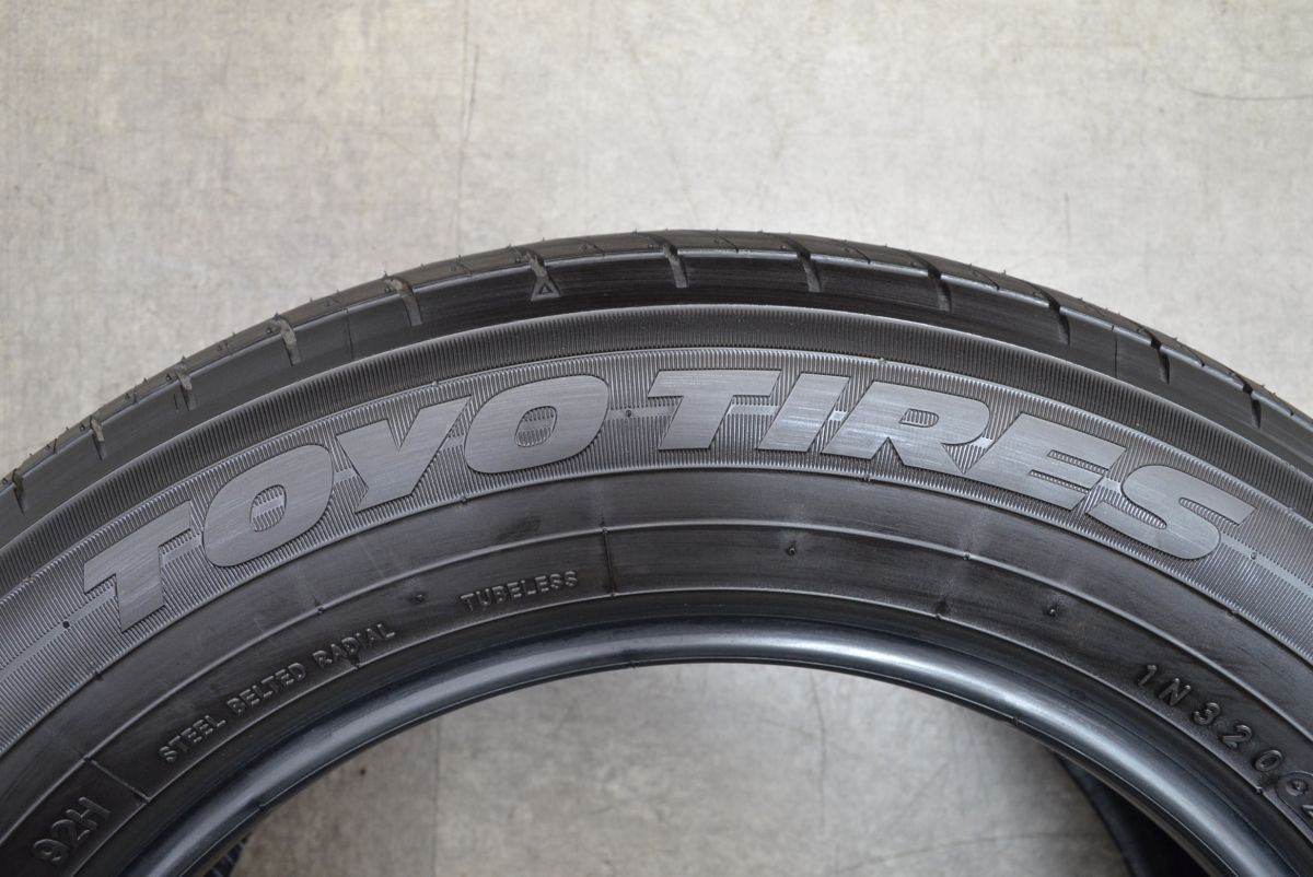 ステップワゴン セレナ