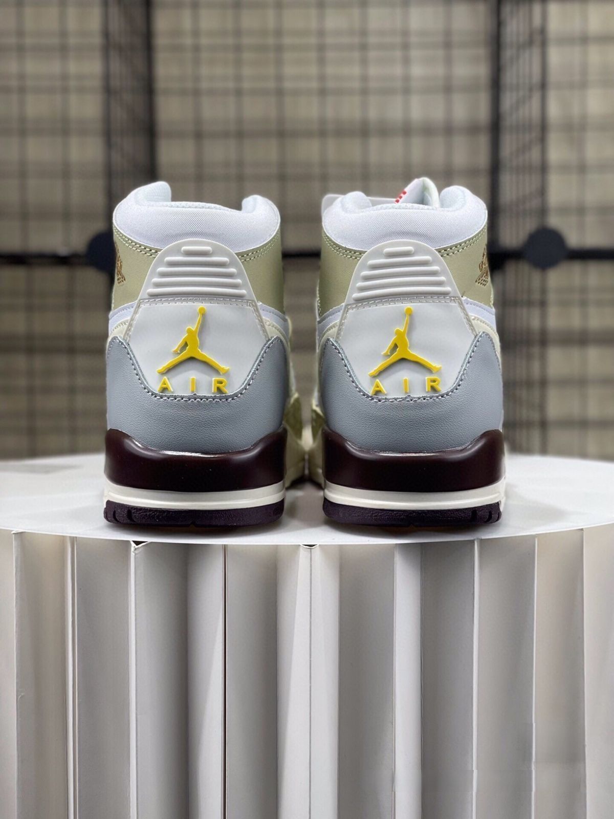 お値下げしました??即購入?? Nike Air Jordan Legacy 312 fb9907