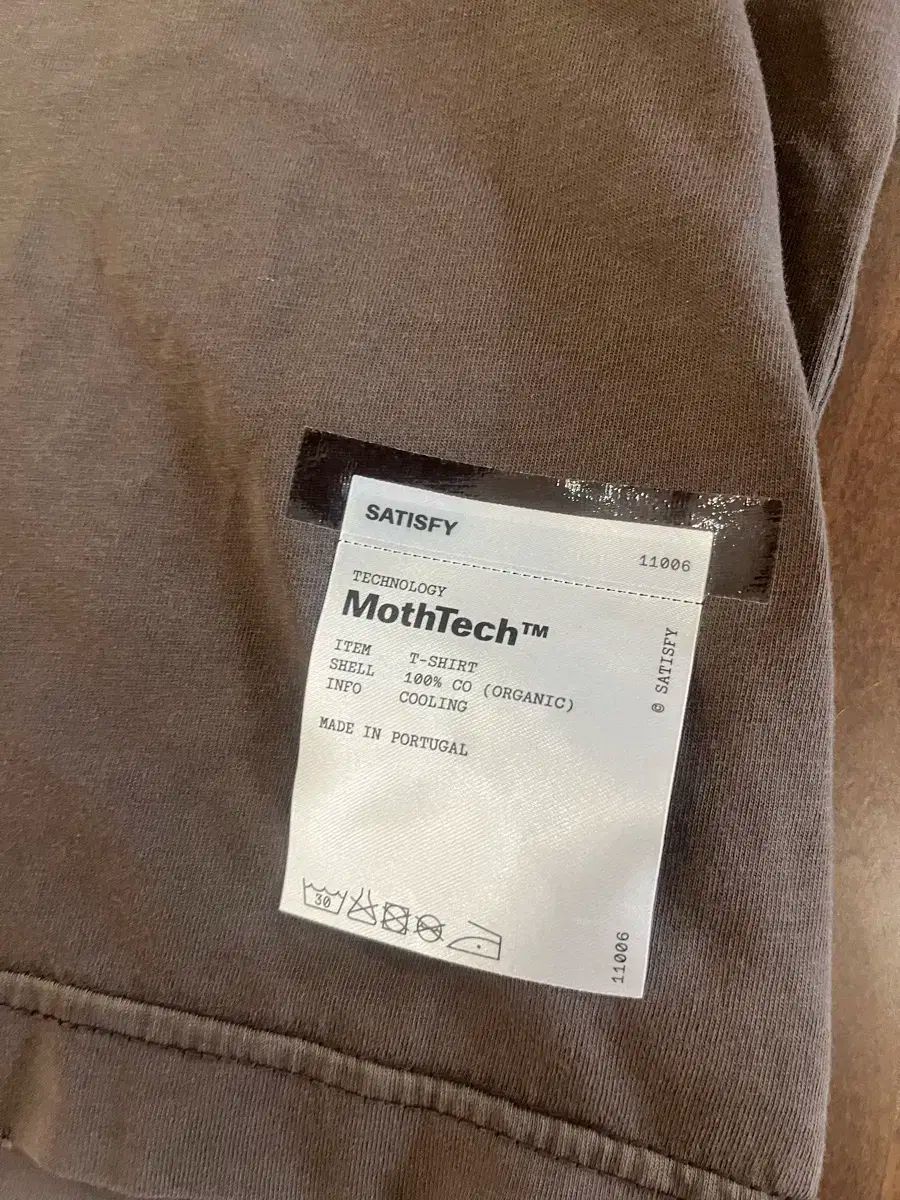  SATISFY MothTech サイズ m その他 武道 格闘技