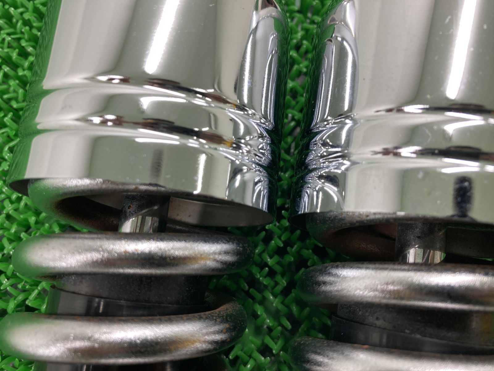 ハーレー純正 FXDL1580 リアサス 12インチ ダイナ用 FXDL1580 リア