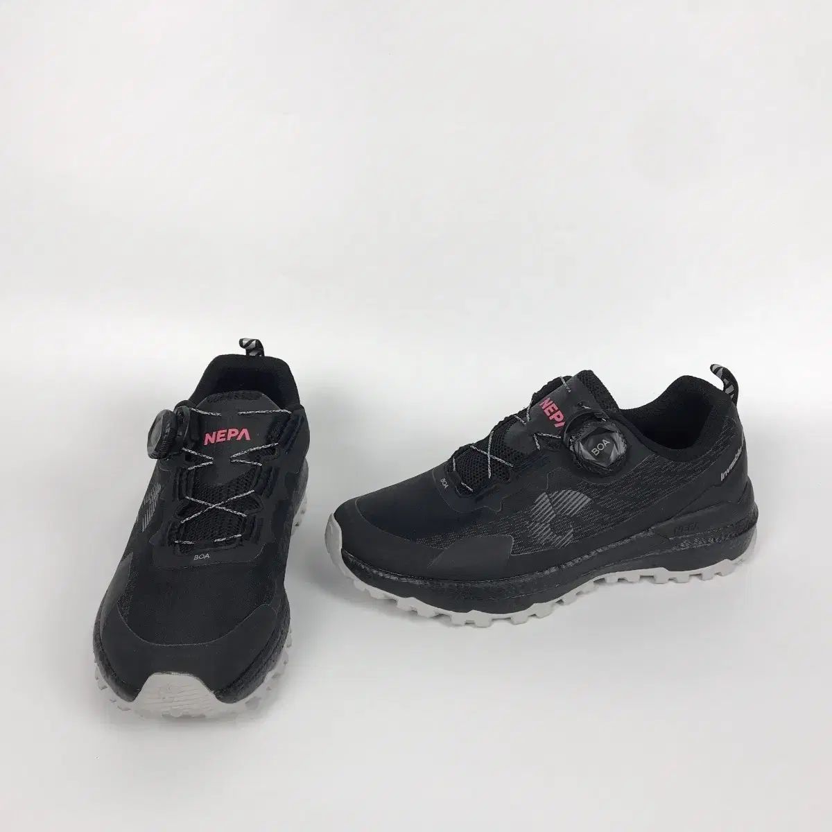 NEPA ネパ 精神 ボア GORE-TEX ゴアテックス トレッキングシューズ 靴 レディース 245