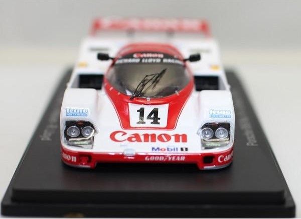 非売品激レア ポルシェル・マン24レース写真集2016 全カラー71ページ 非売品激レア ポルシェル・マン24レース写真集2016 全カラー71ページ