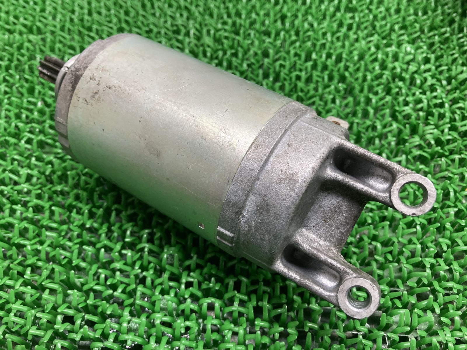 GSX-R250R セルモーター 128000-7220/31100-06C00 スズキ 純正 中古 GJ73A 128000-7220 31100-06C00 スターターモーター 機能的問題なし