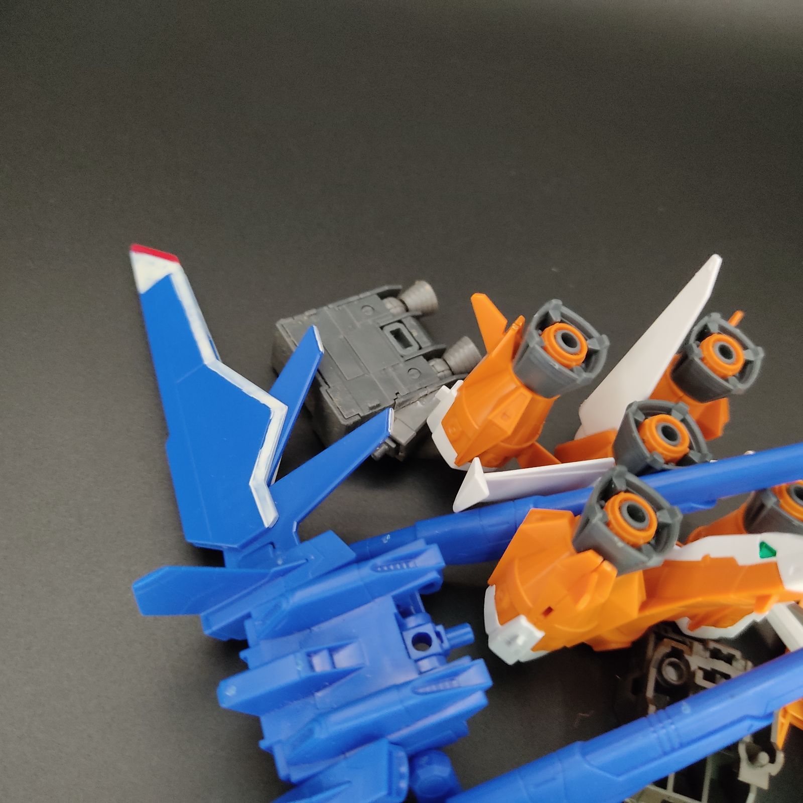 ガンプラ ジャンク品 ガンプラジャンク AGE系10体セット 写真をご確認下さい※バラ売り