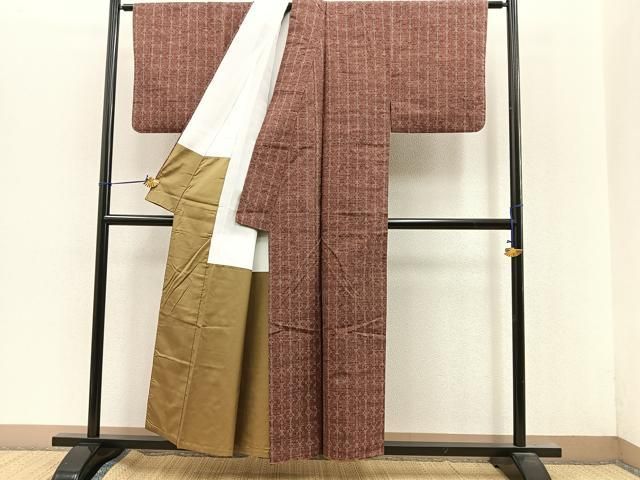 平和屋着物○本場結城紬 重要無形文化財 80亀甲 檜垣花文 正絹 逸品