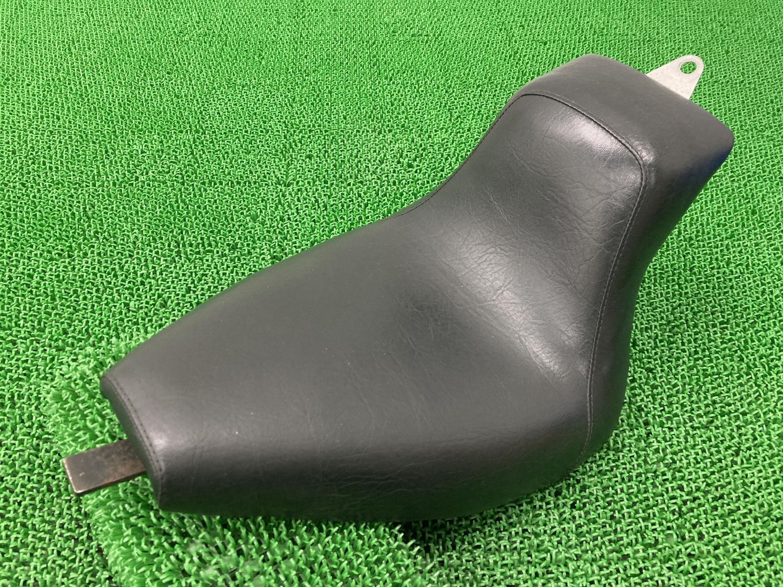 【専用ページ】でございます。 FXSTD1450 シート 社外 中古 バイク 部品 ハーレー ソフテイルデュース