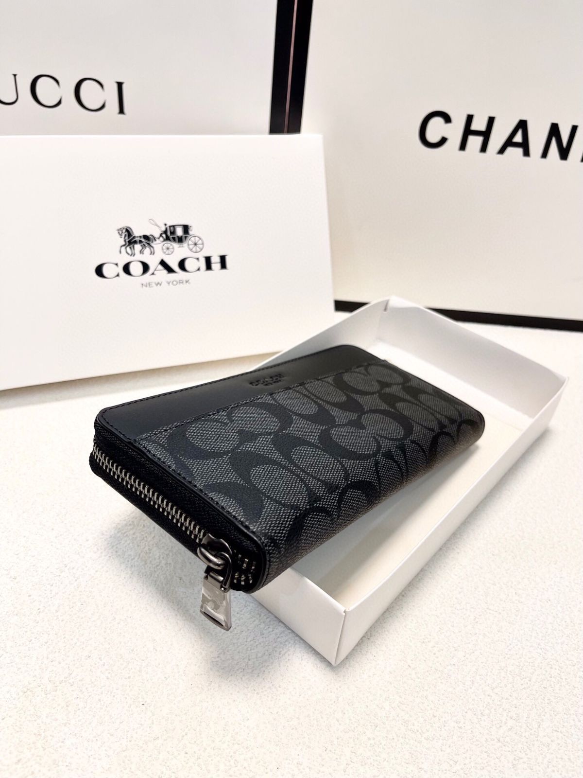 Lion 様　売約済み品　✅【美品】定価4.2万　コーチ メンテ済み COACH 今日特価】COACH コーチ 専門店モデル 送料無料 在庫限定セール