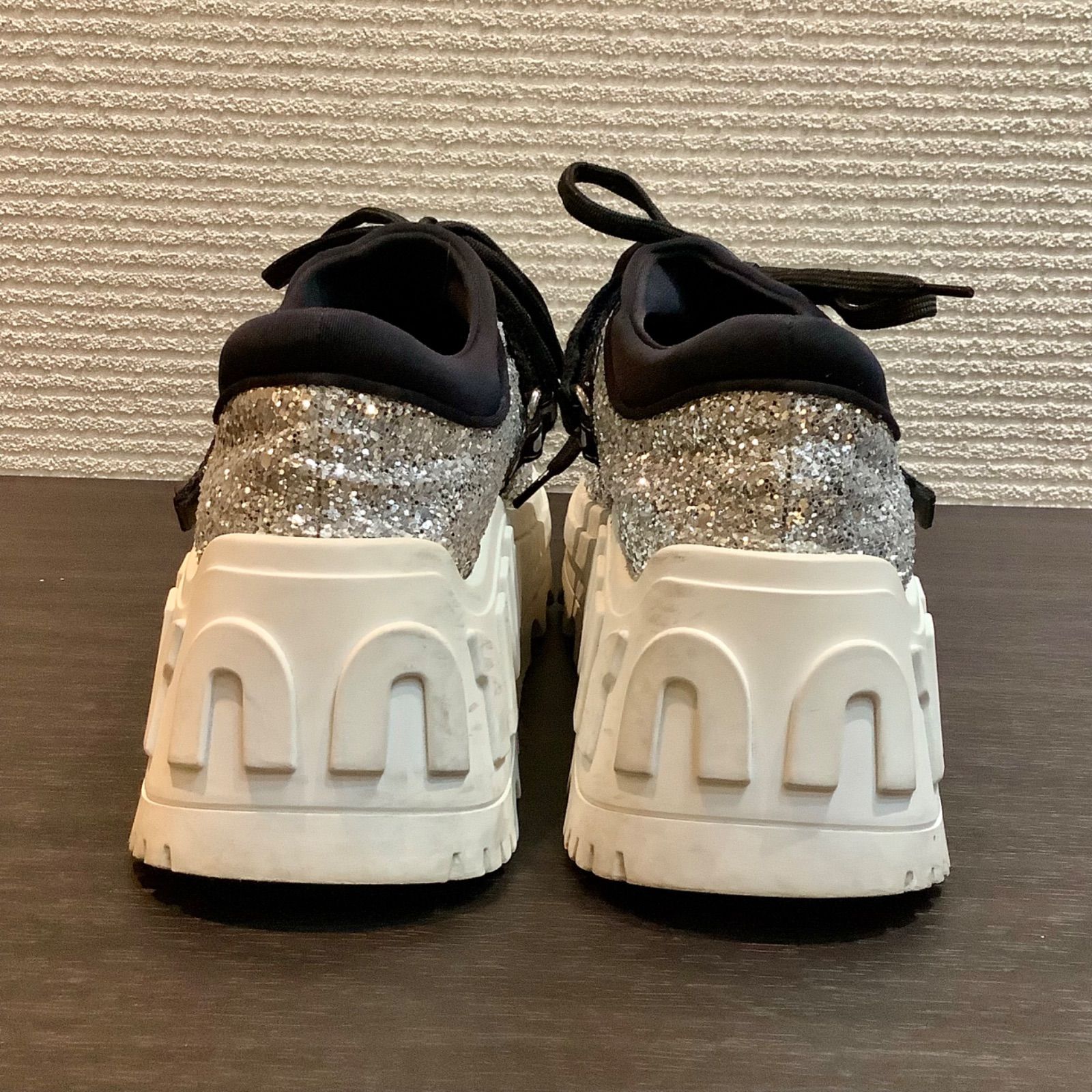 miumiu ミュウミュウ ラメ グリッター 厚底 ボリュームソール スニーカー