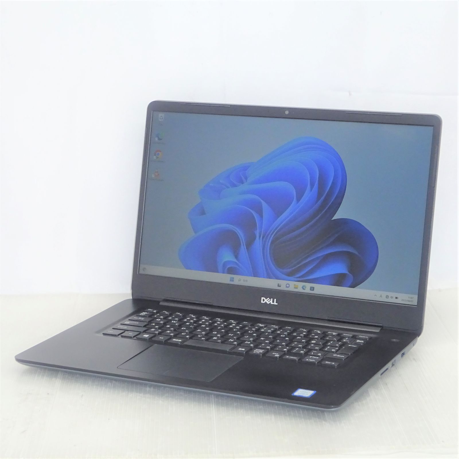 メルトクセール】中古ノートパソコン DELL Vostro 5581 第8世代 Core i5 メモリ 8GB 新品 M.2 SSD256GB  ノートパソコン 15.6インチ Win 11 ZZ - メルカリ