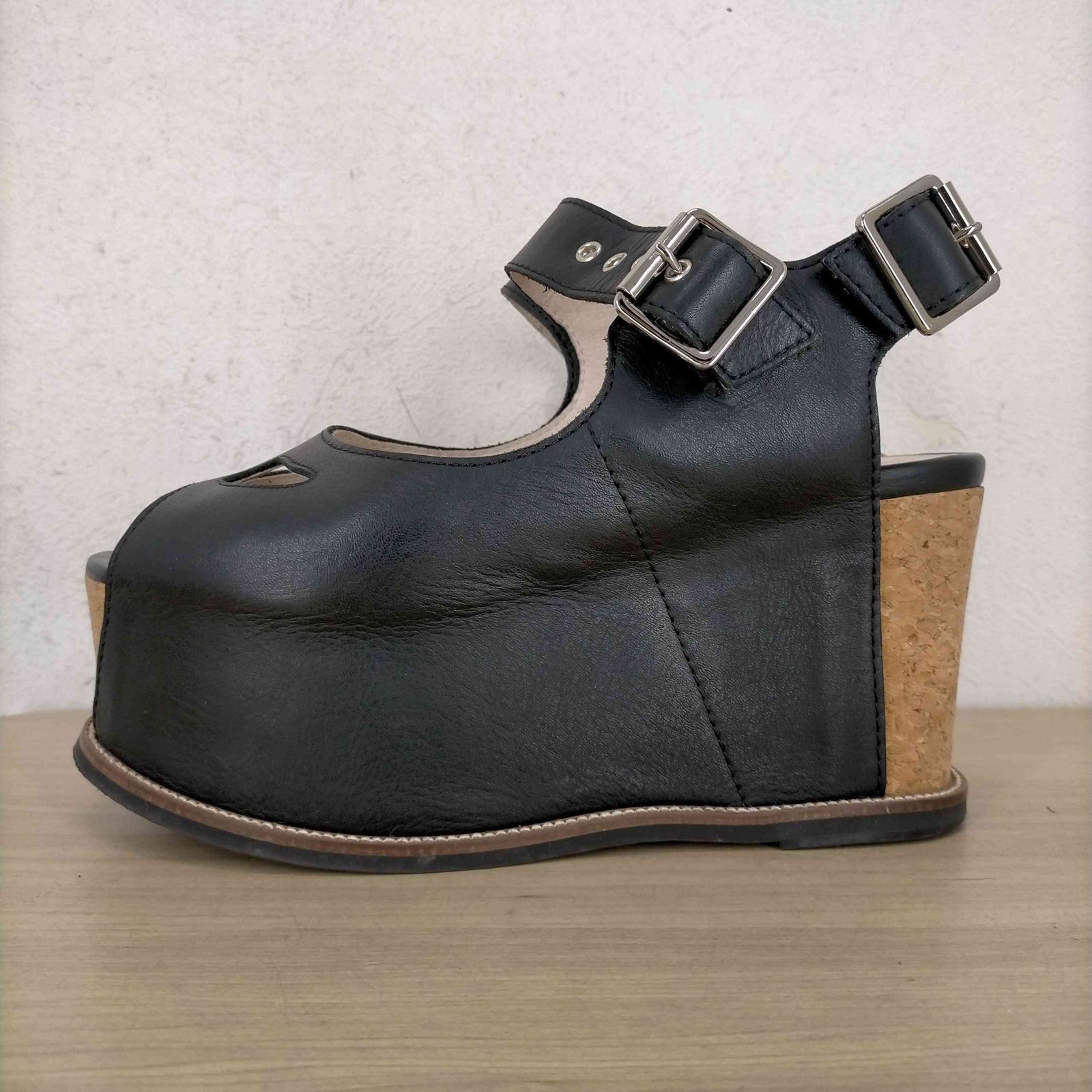 ヴィヴィアンウエストウッドレッドレーベル Vivienne Westwood RED