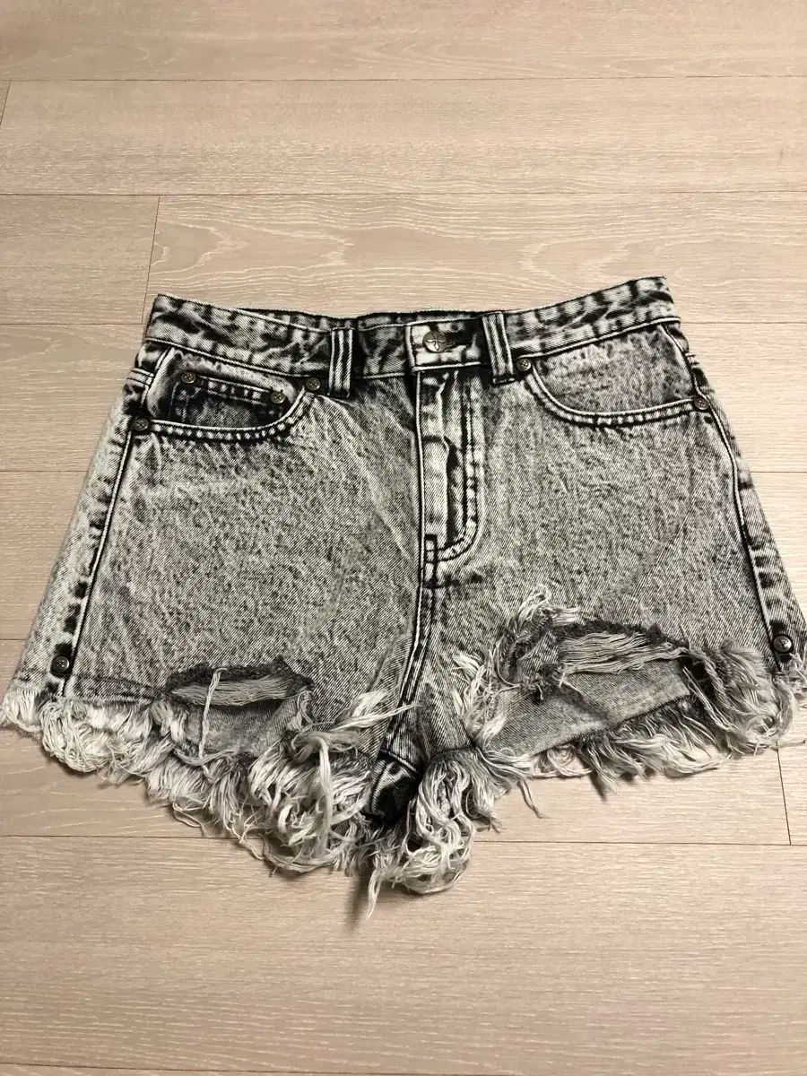 本日24時までsoduk love books denim Sサイズ 楽天市場】sodukの通販 本日24時までsoduk love books denim Sサイズ