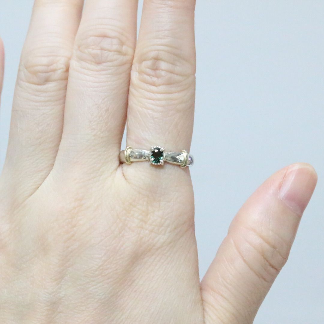 テリ✴︎濃グリーンのカラーチェンジガーネットK10小ワッカ太め