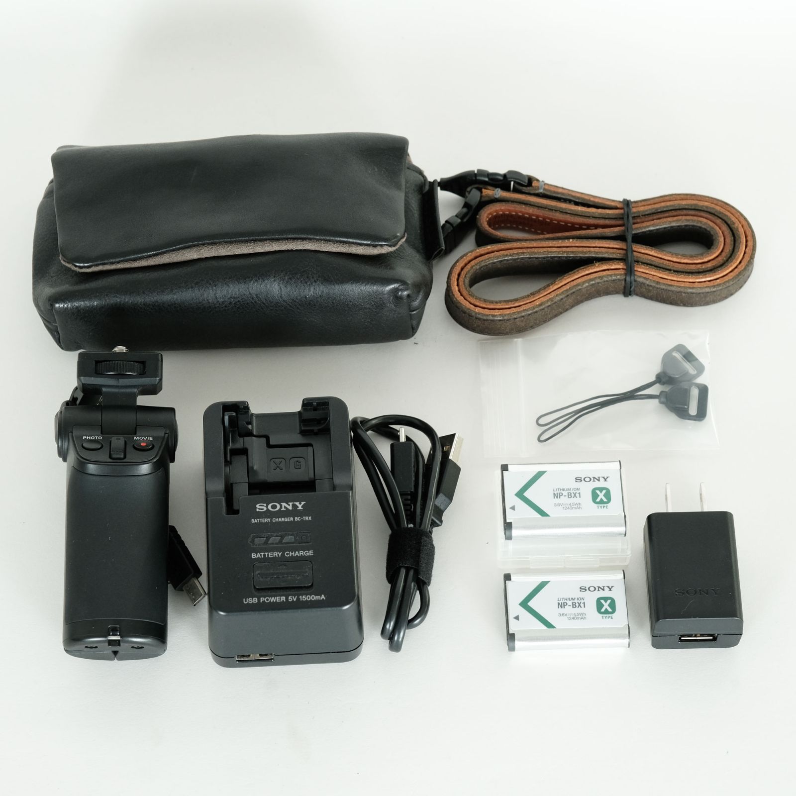 美品｜おまけ付] SONY Cyber-shot DSC-RX100M7G シューティング