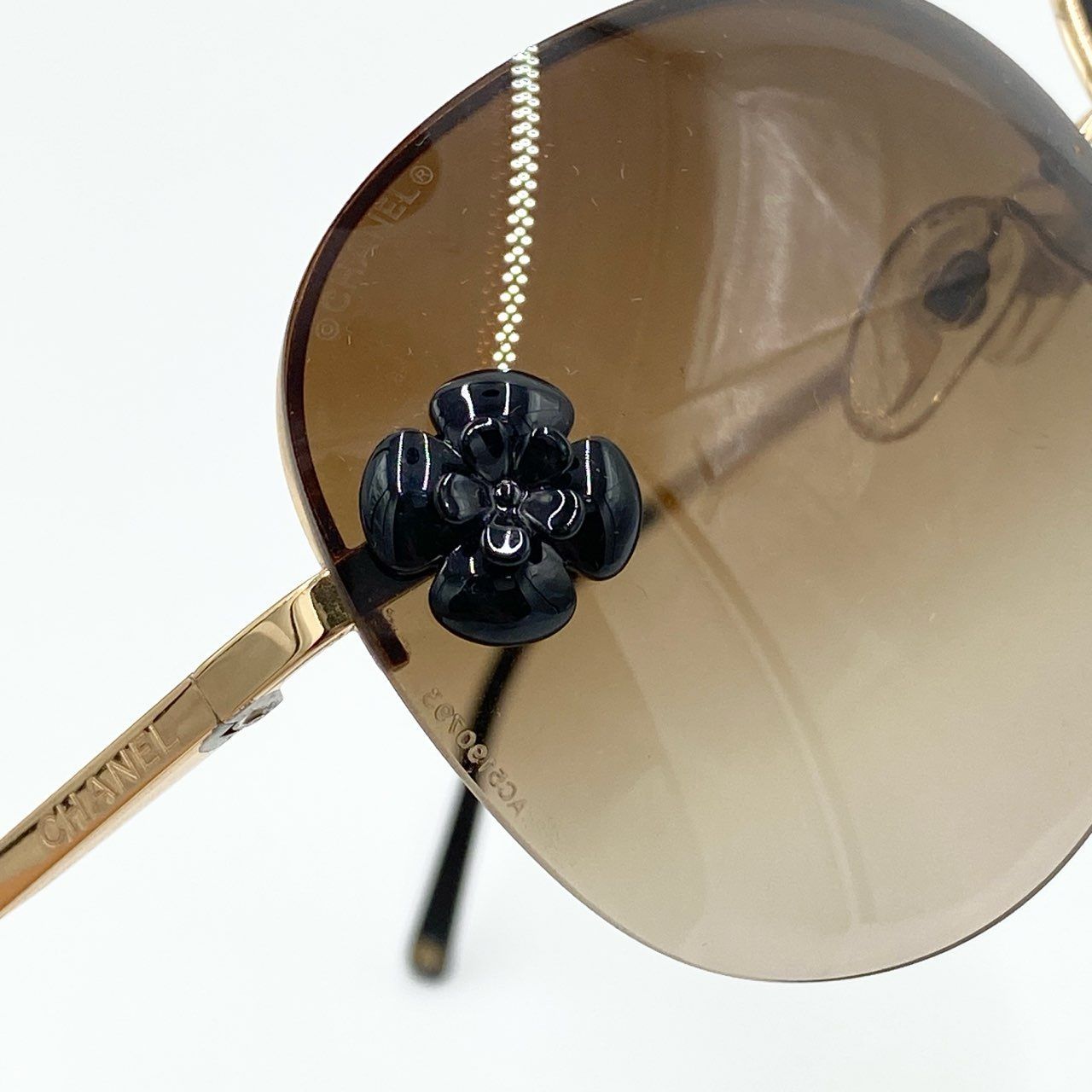 i4 CHANEL シャネル カメリア グラデーション ティアドロップ