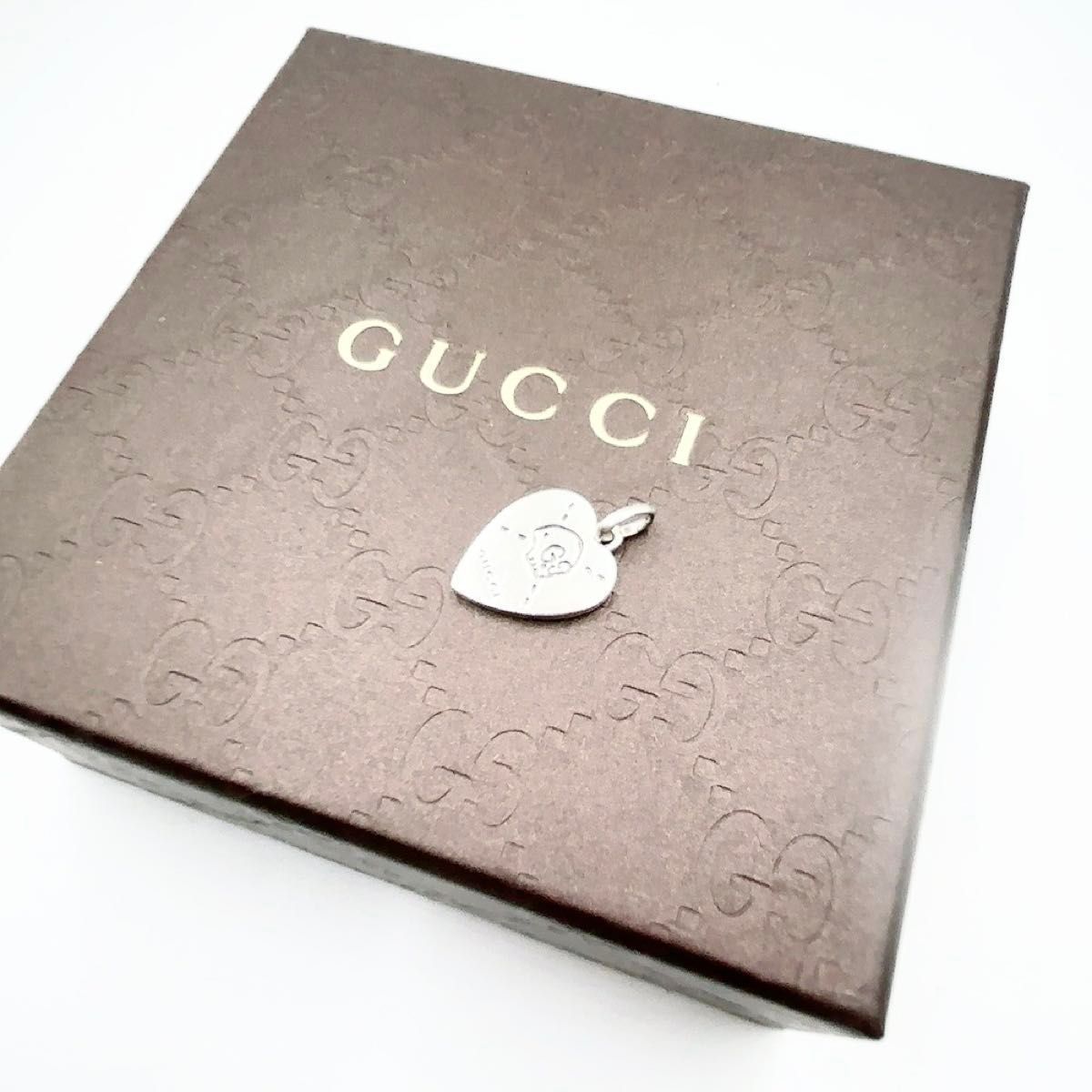 GUCCI ゴースト ハート プレート ネックレス グッチ トップ