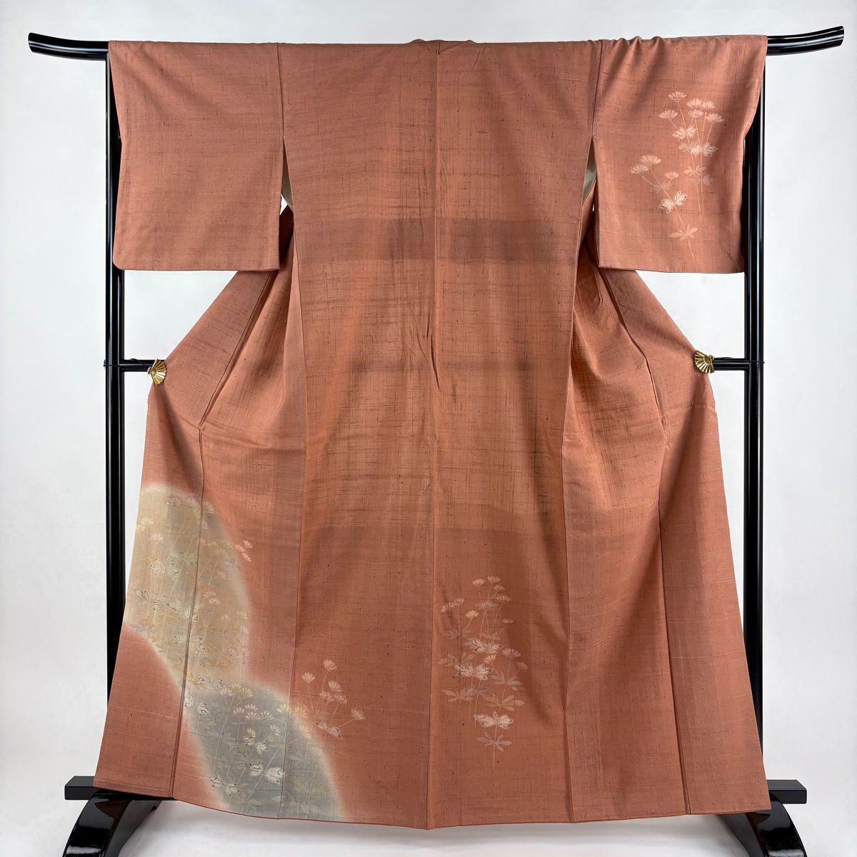 付下げ 身丈162cm 裄丈67.5cm L 袷 紬地 菊 ぼかし 赤茶 正絹 秀品