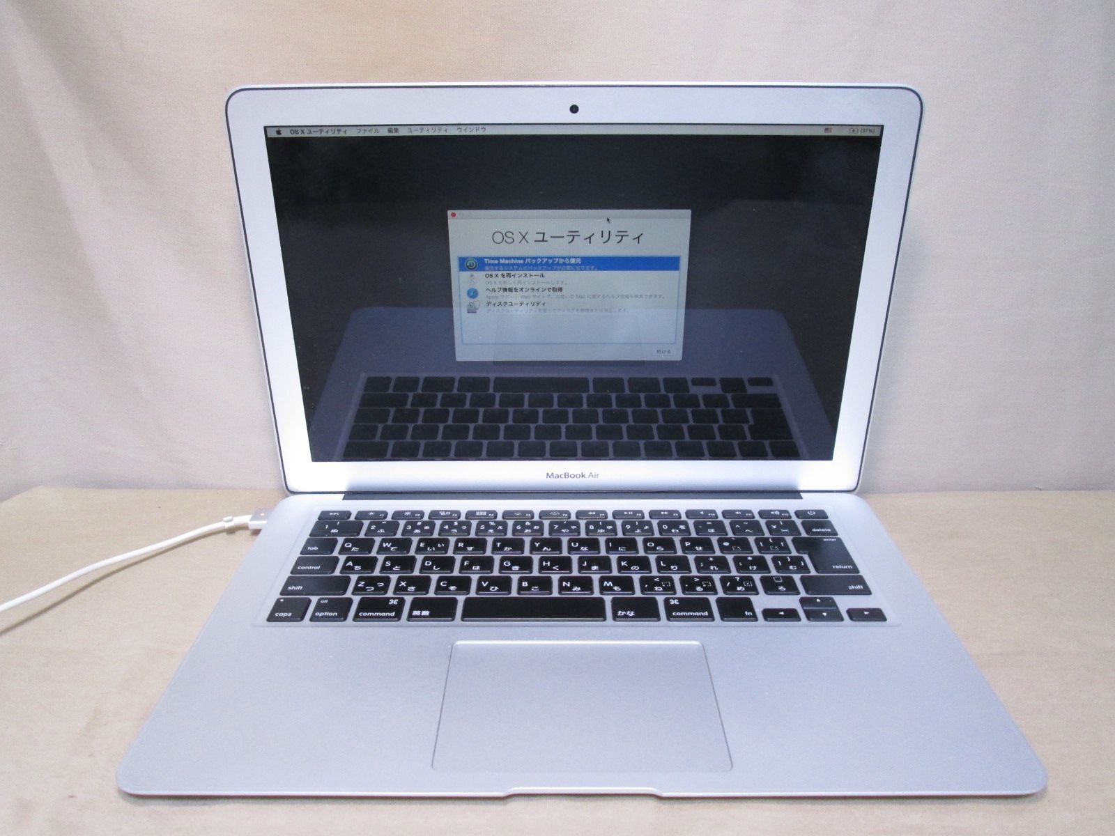 Apple MacBook Air A1466 電源投入可 Wi-Fi Bluetooth ジャンク　送料無料 [89535]