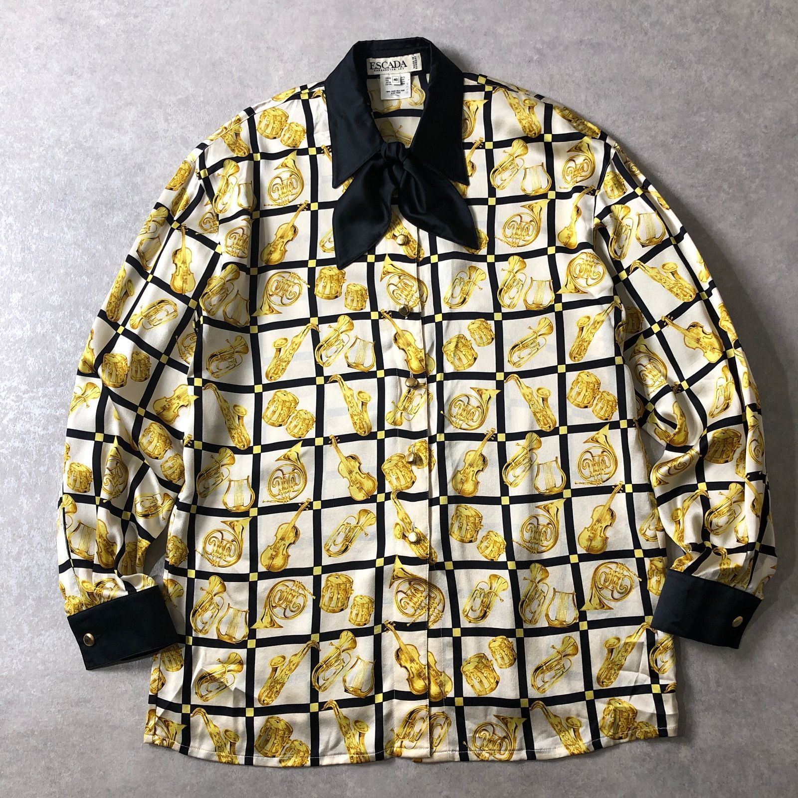 新品　エスカーダ　ESCADA シルク100%ブラウス　ジャケット　34サイズ エスカーダシルクブラウス （ESCADA ☆ シルク ブラウス