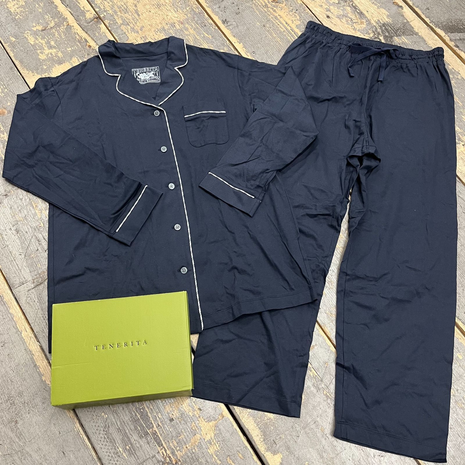 テネリータ パジャマ レディースM ネイビー 新品未使用☆テネリータ