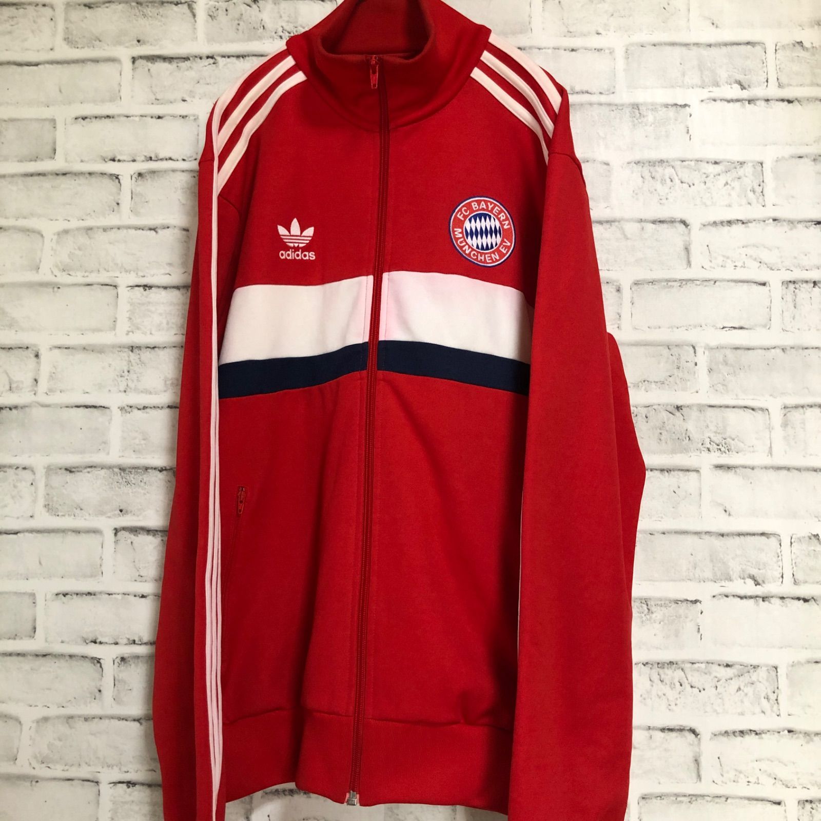 【美品】adidas バイエルンミュンヘン トラックジャケット 刺繍ロゴ 古着 XL⭐️adidas トラックジャケット/ジャージ バイエルン