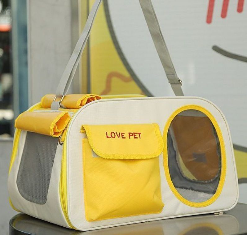 猫用品 ペット キャリーバッグ ネコ 小動物 持ち運び簡単 収納スペース
