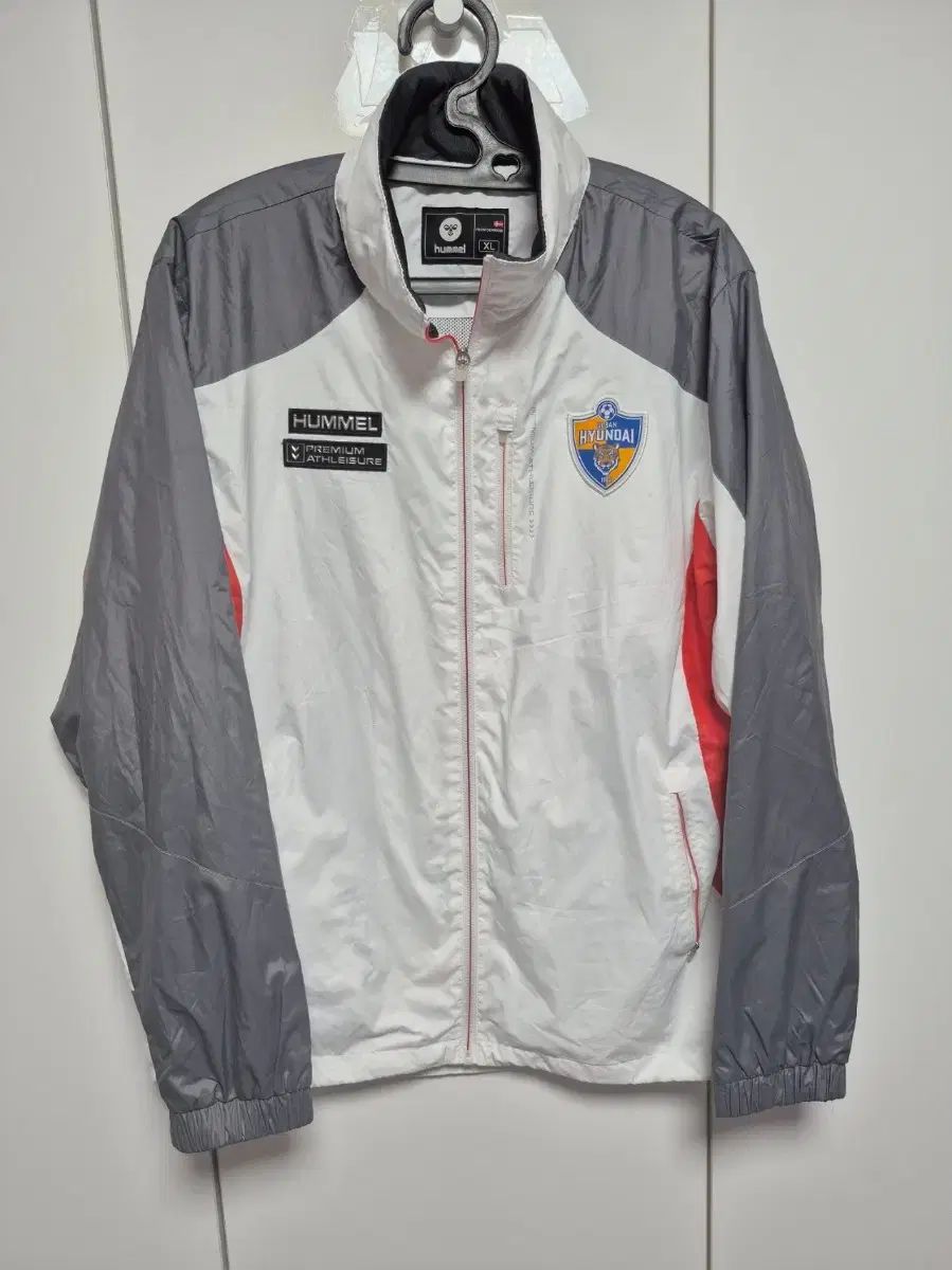 hummel(ヒュンメル) コリア 正規品 蔚山現代（ウルサンゲンダイ）FC ウィンドブレーカー 105 サイズ 販売