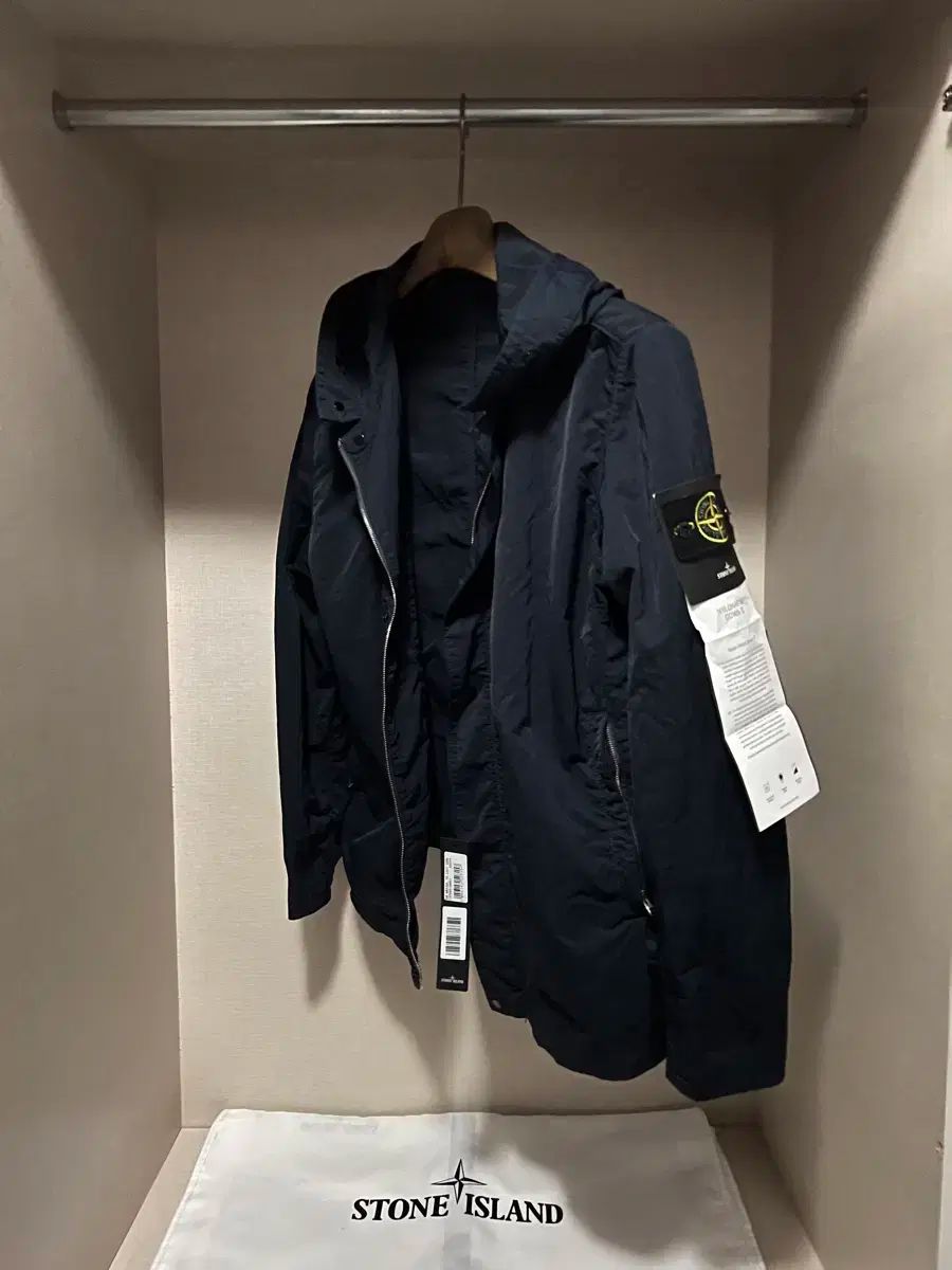 M STONE ISLAND ストーンアイランド ナイロン バタビア tc フード ジャケット