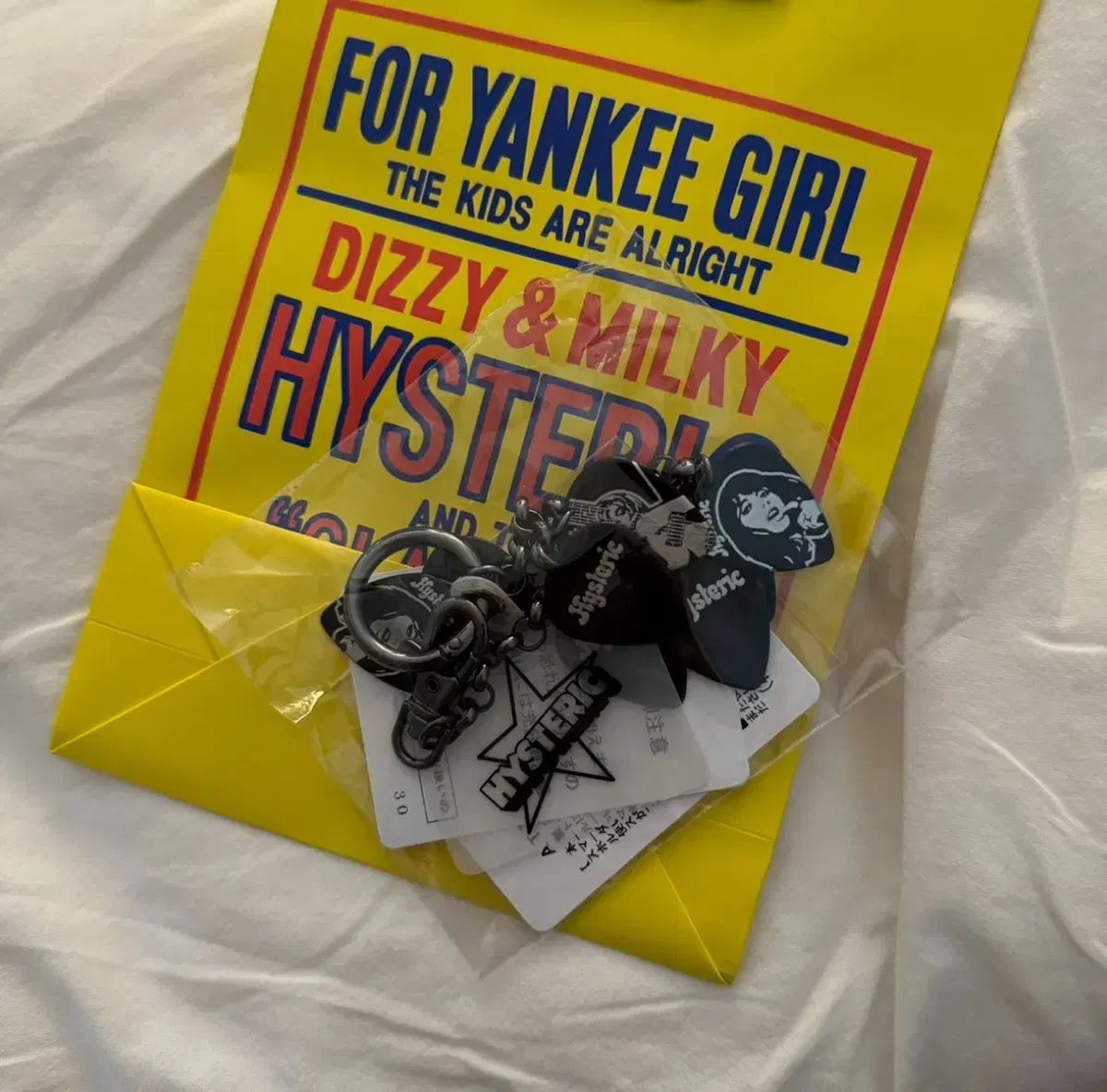 HYSTERIC GLAMOUR ヒステリックグラマー アクリル スマートフォン ストラップ