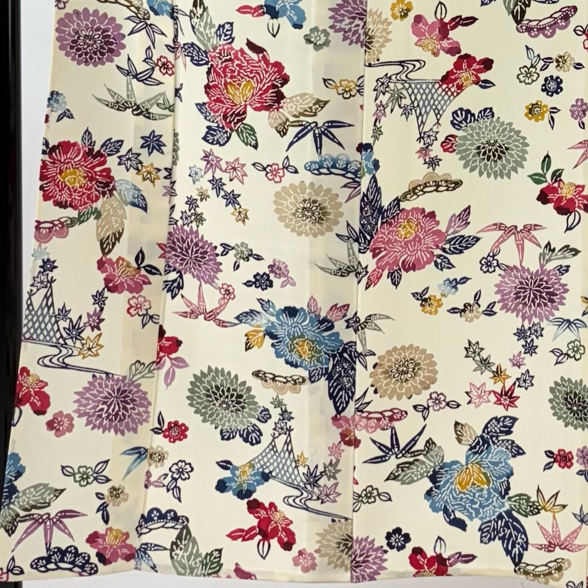 小紋 身丈152.5cm 裄丈61.5cm S 単衣 草花 網干 クリーム 正絹 美品  