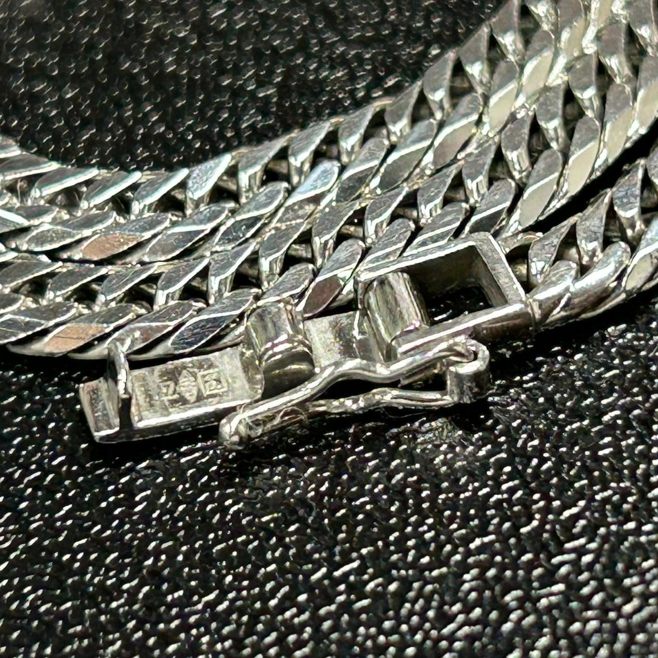 美品！Pt850造幣局刻印 プラチナネックレスホールマーク