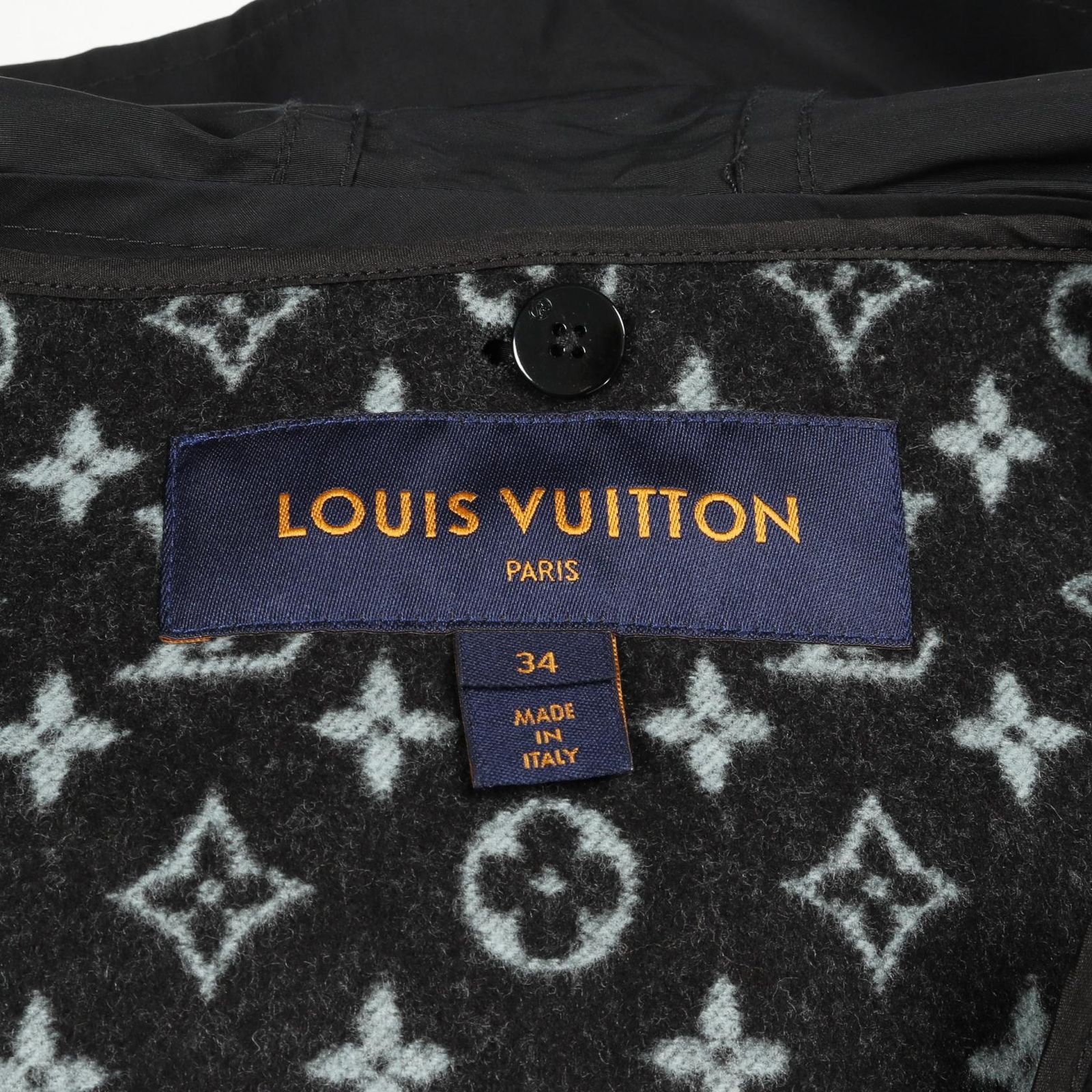ルイ・ヴィトン LOUIS VUITTON ポンチョ モノグラム RW181W FBP