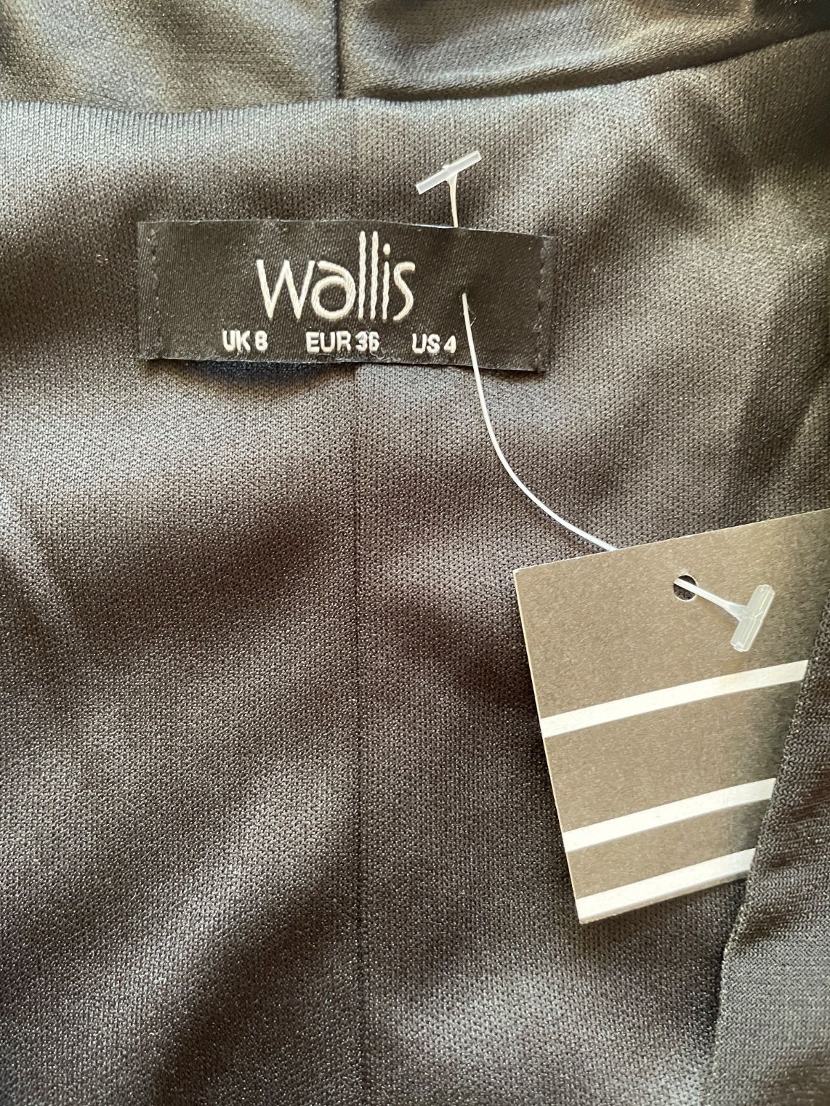 大胆レッド花柄ブラックタイトドレープのカシュクールワンピース M