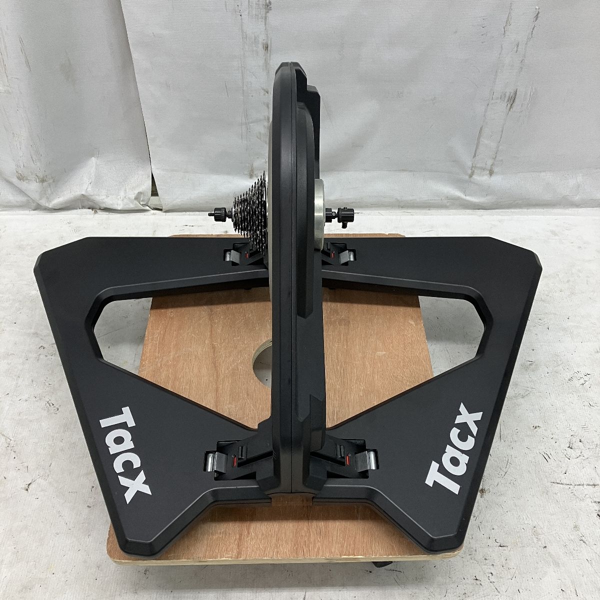 Tacx neo smart T2800 スマートトレーナー ローラー台 ロード