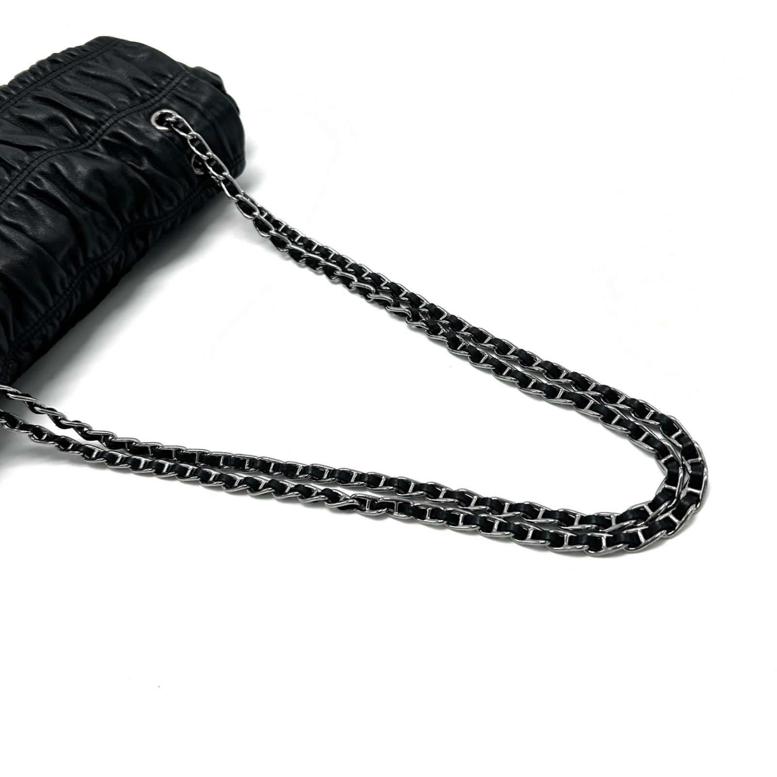 未使用級】プラダ ショルダーバッグ チェーン ギャザー ナッパレザー 黒