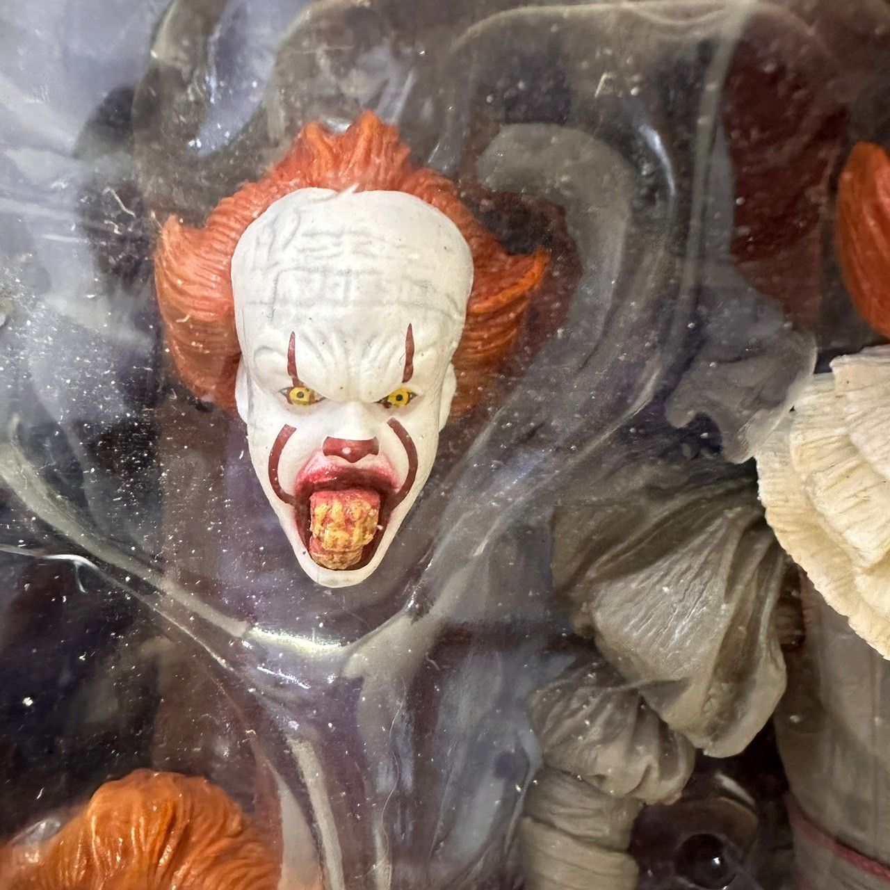 未開封】NECA ネカ IT イット アクションフィギュア ペニーワイズ 