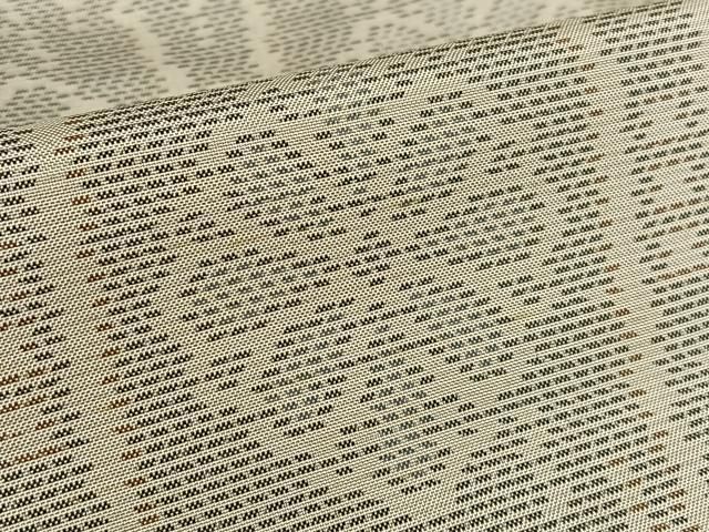 平和屋着物●本場大島紬　白大島　立涌花文　正絹　逸品　AAAV7311zg 平和屋着物○本場大島紬 白大島 立涌花文 正絹 逸品 AAAV7311zg - メルカリ